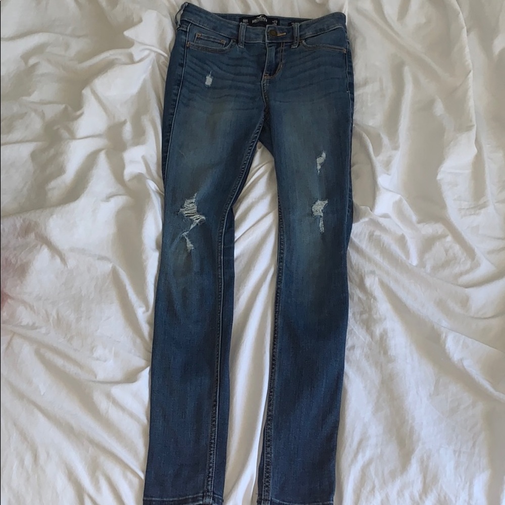 ripped hollister skinny jeans